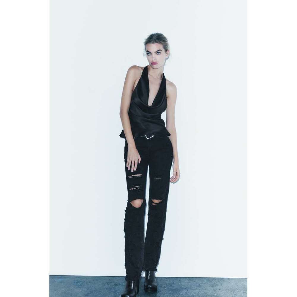RIPPED MID RISE STRAIGHT LEG TRF JEANS